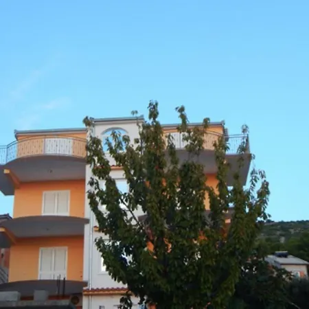 Star Apartamento *